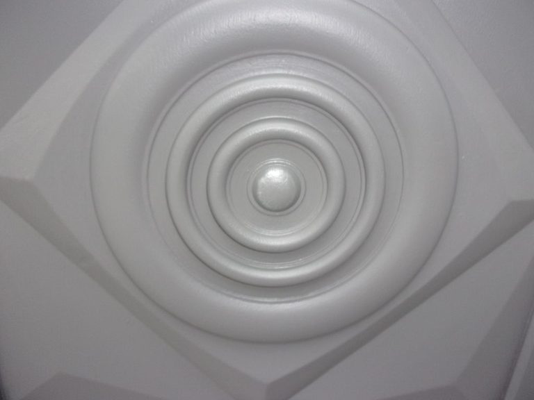 Rosace centrale de porte — Blanch'ART