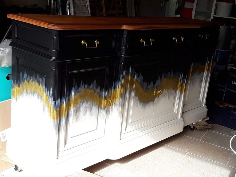 Buffet relooké noir avec effet ombré doré — Blanch'ART